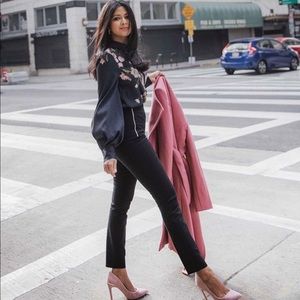 Ted Baker LANIIE
Arboretum full sleeve blouse
